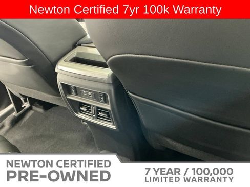 Used 2024 Nissan Murano SL FWD image 21