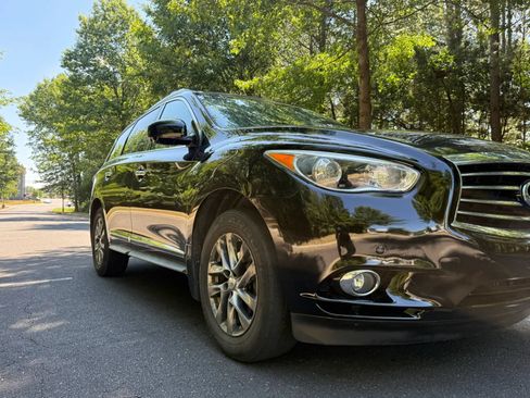 Used 2015 INFINITI QX60 Luxe w/ Premium Plus Package AWD/4WD image 3