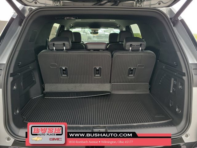 New 2026 Chevrolet Traverse RS w/ LPO, Floor Liner Package FWD image 9