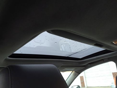 Used 2003 Toyota Camry XLE image 9