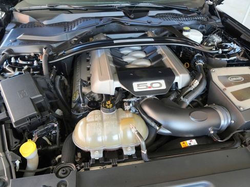 Used 2016 Ford Mustang GT w/ Enhanced Security Package RWD image 40