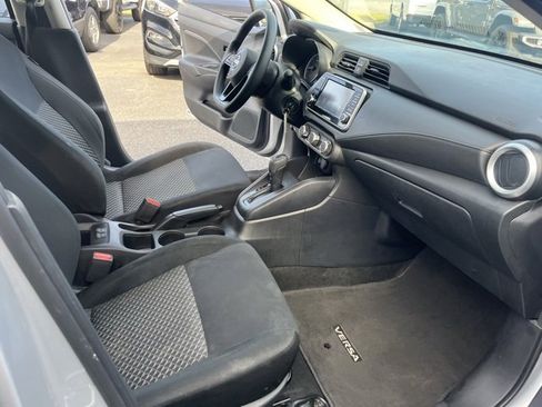 Used 2024 Nissan Versa S w/ S Plus Package image 11