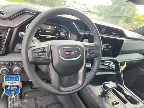 New 2026 GMC Sierra 1500 AT4X AWD/4WD image 17