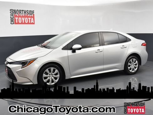 Used 2024 Toyota Corolla LE FWD image 1