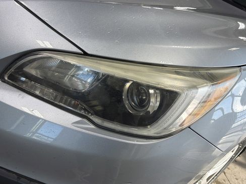 Used 2015 Subaru Outback 2.5i Premium image 10