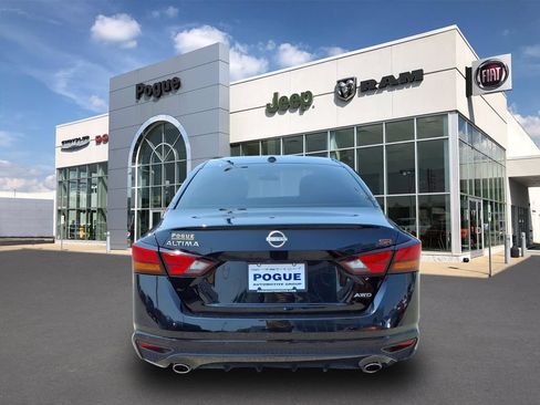 Used 2025 Nissan Altima 2.5 SR AWD/4WD image 4