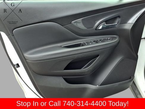 Used 2022 Buick Encore Preferred w/ Safety Package AWD/4WD image 18