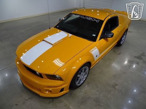 Used 2007 Ford Mustang GT image 3