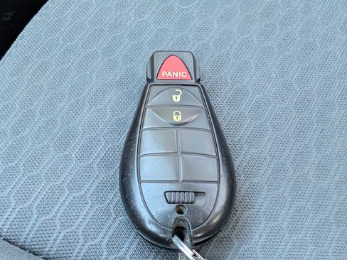 Used 2018 RAM 1500 Express w/ Express Value Package image 17