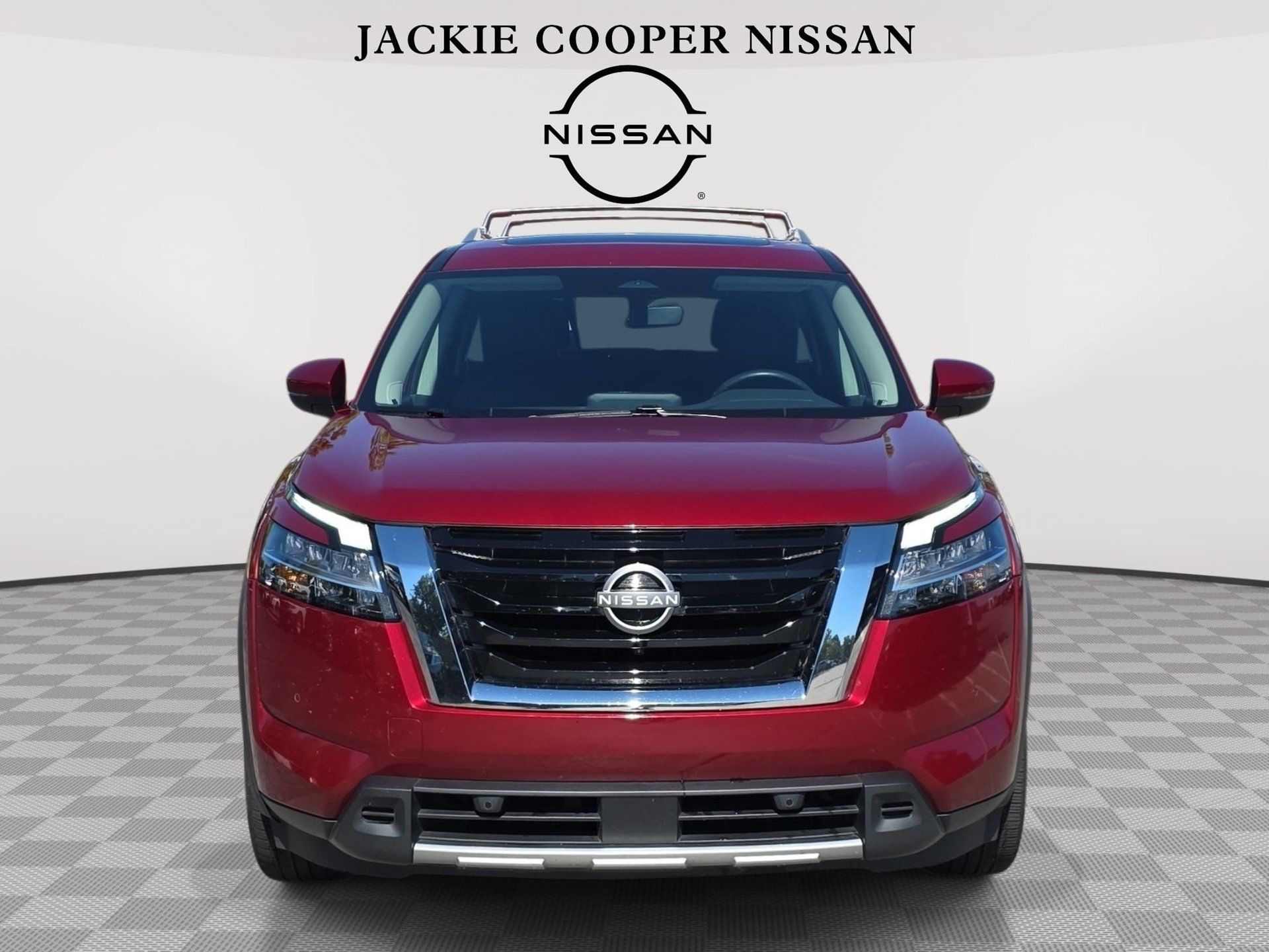 Used 2023 Nissan Pathfinder SL w/ SL Premium Package AWD/4WD image 2