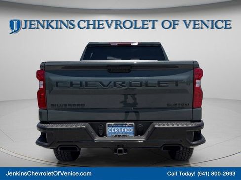 Certified 2025 Chevrolet Silverado 1500 Custom Trail Boss w/ Dark Appearance Package image 5