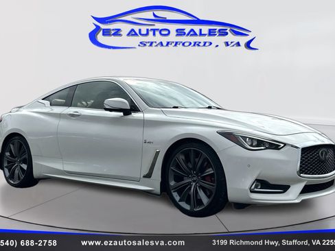 Used 2018 INFINITI Q60 Red Sport 400 w/ Sensory Package 3.0T Sport image 3