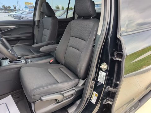 Used 2019 Honda Ridgeline Sport image 21