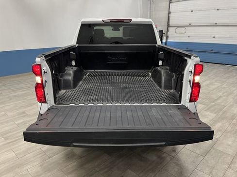 Used 2025 Chevrolet Silverado 1500 LT image 15