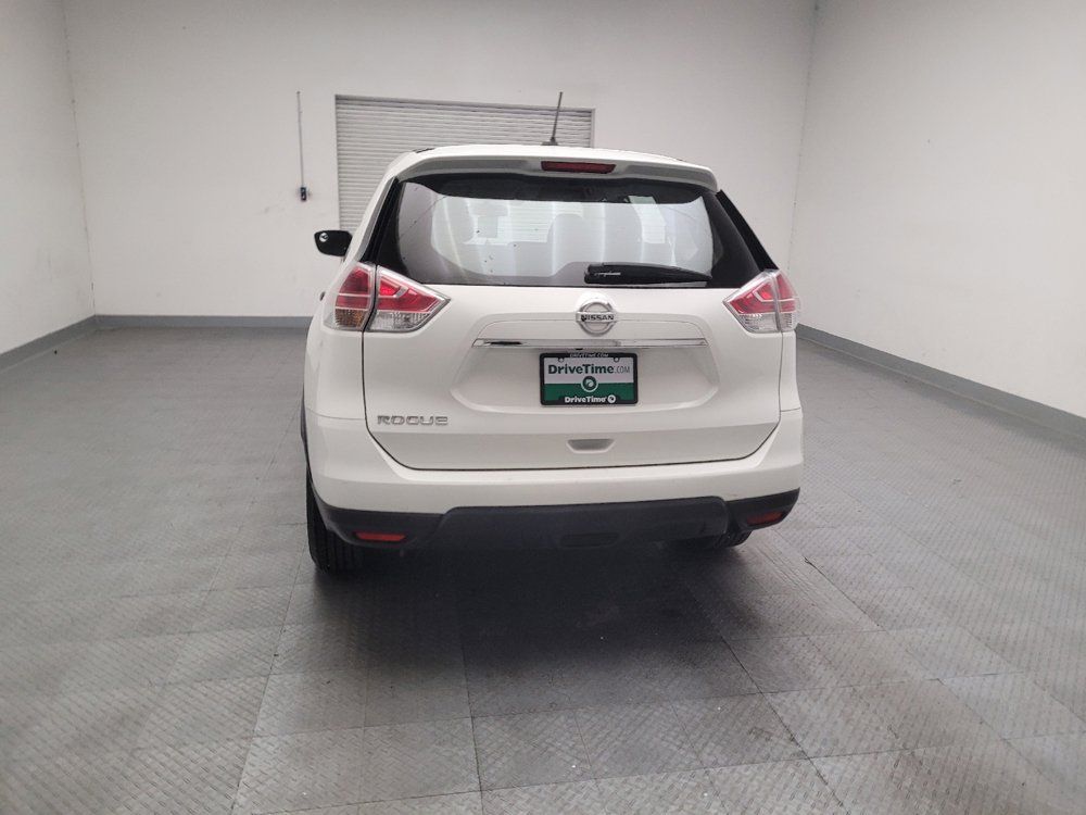 Used 2016 Nissan Rogue S FWD image 6
