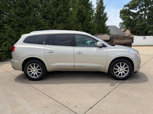 Used 2014 Buick Enclave Leather w/ Trailering Provision Package FWD image 31