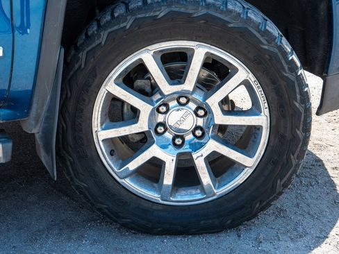 Used 2016 GMC Sierra 1500 Denali w/ Enhanced Driver Alert Package RWD image 15
