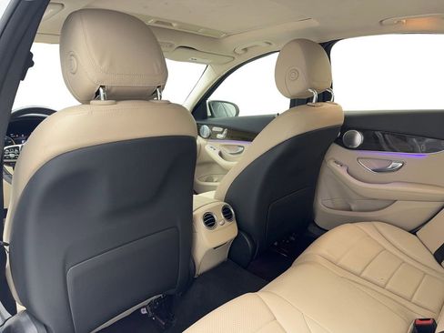 Used 2021 Mercedes-Benz C 300 C 300 image 12