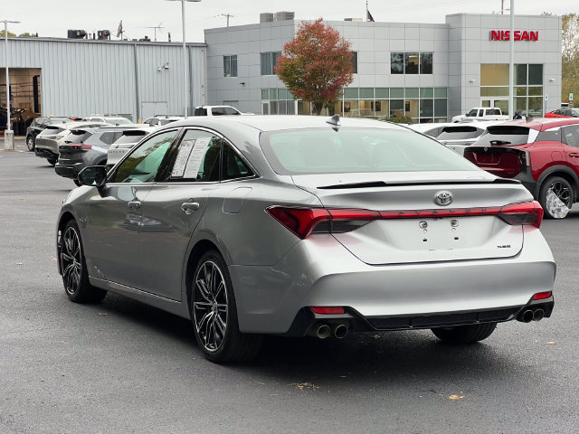 Used 2019 Toyota Avalon XSE w/ All Weather Liner Package FWD image 10