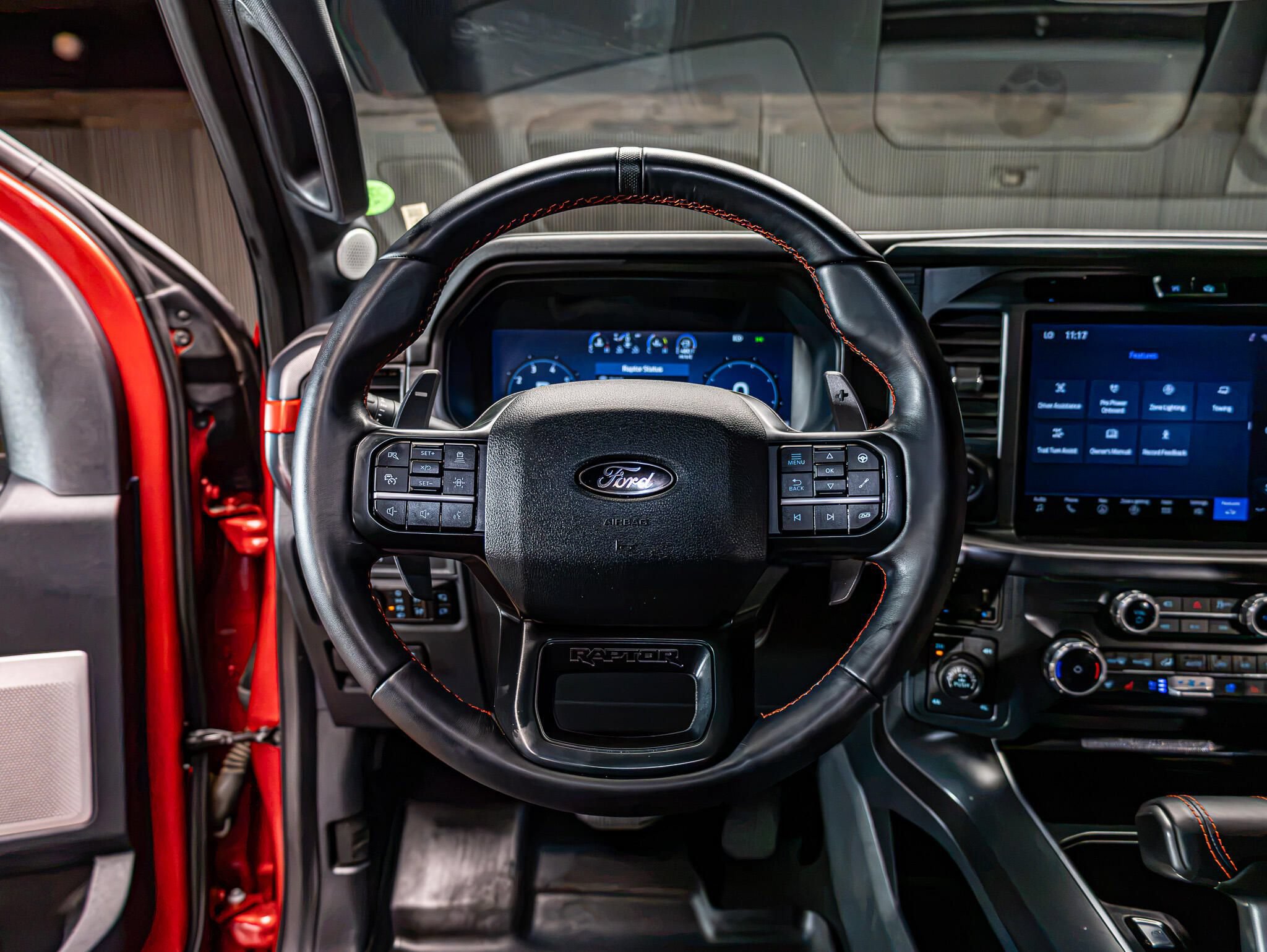 Used 2025 Ford F150 Raptor AWD/4WD image 15
