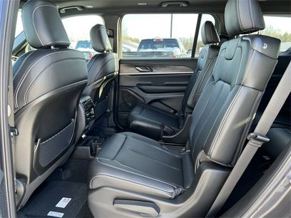 New 2025 Jeep Grand Cherokee L Limited w/ Trailer Tow Package