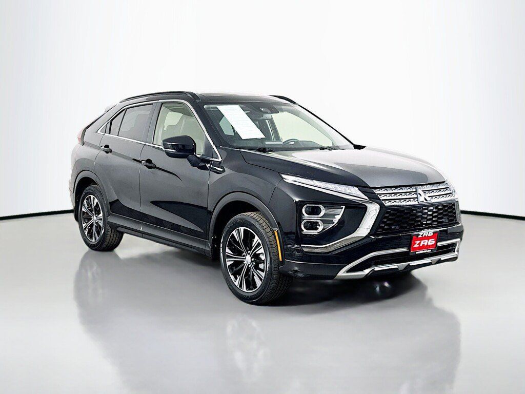 Used 2022 Mitsubishi Eclipse Cross SE AWD/4WD image 7