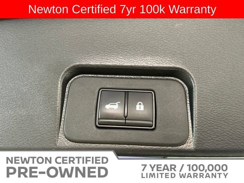 Used 2023 Nissan Rogue SV w/ SV Premium B Package AWD/4WD image 37