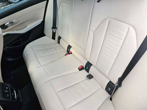 Used 2026 BMW 330i xDrive Sedan w/ M Sport Package image 17