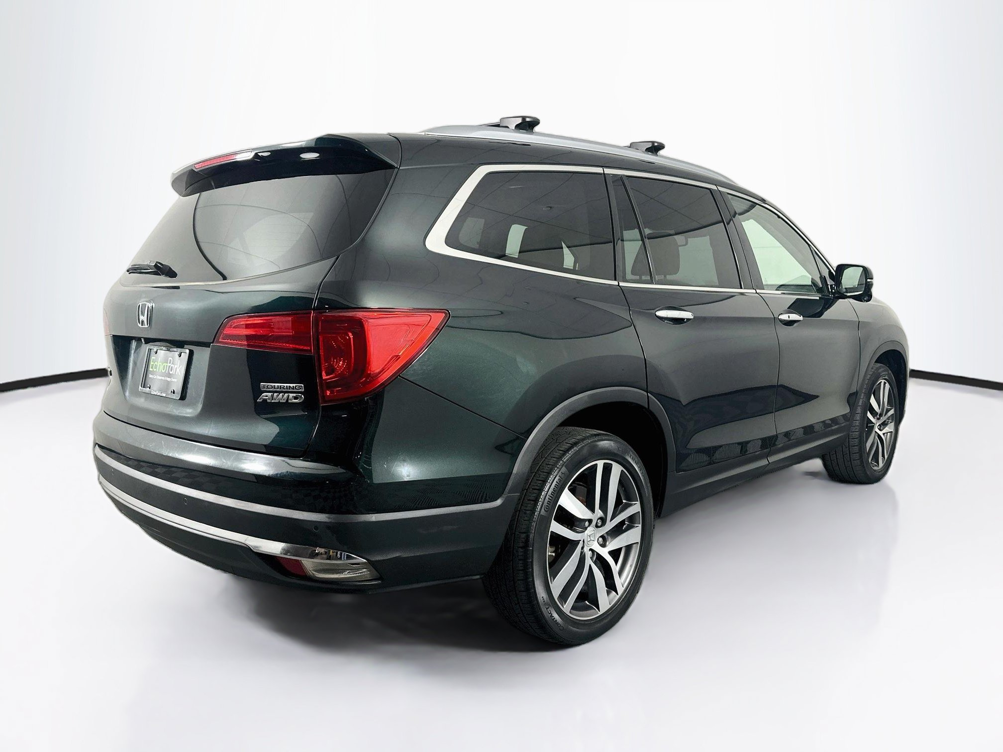 Used 2018 Honda Pilot Touring image 9