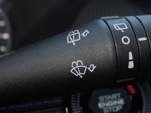 New 2026 Jeep Compass Latitude image 22