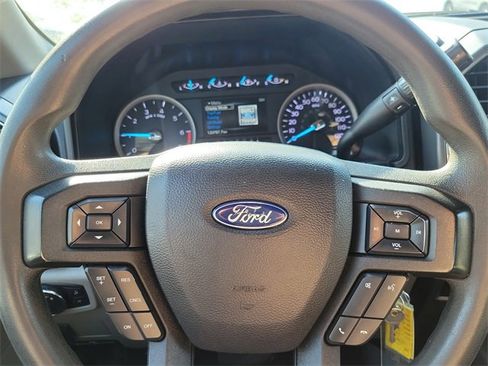 Used 2019 Ford F350 XLT image 10
