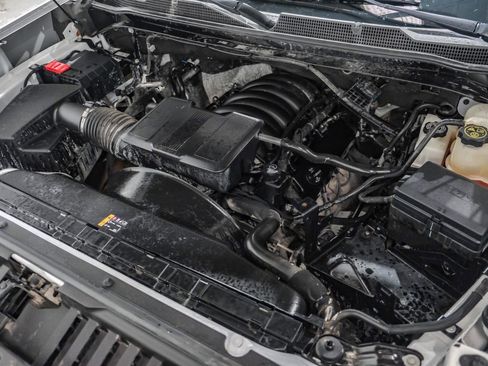 Used 2022 Chevrolet Silverado 2500 LT AWD/4WD image 51