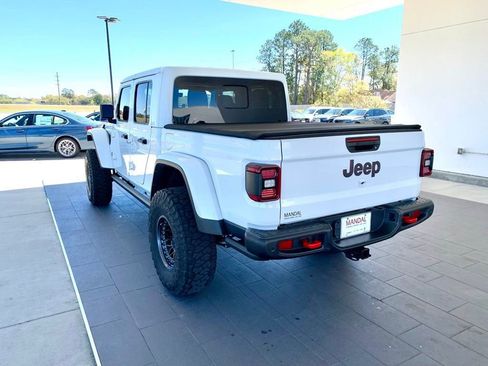 Used 2024 Jeep Gladiator Rubicon image 8