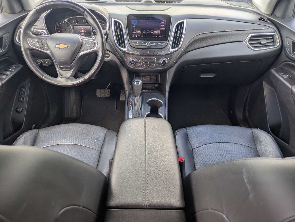 Used 2021 Chevrolet Equinox Premier FWD image 2