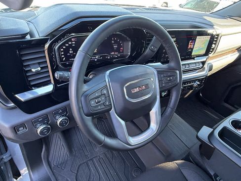 Used 2024 GMC Sierra 1500 Elevation w/ LPO, Elevation Black Package image 10