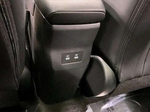 New 2026 Nissan Kicks SR image 20