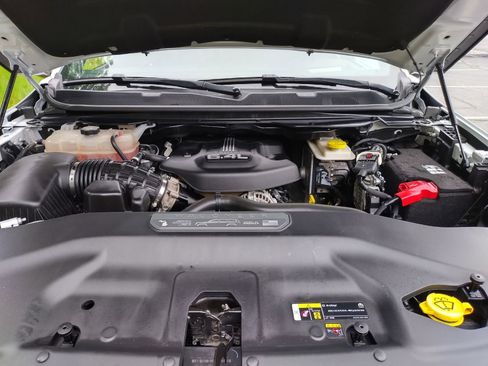 Used 2022 Jeep Grand Wagoneer Series II w/ Convenience Group III image 23