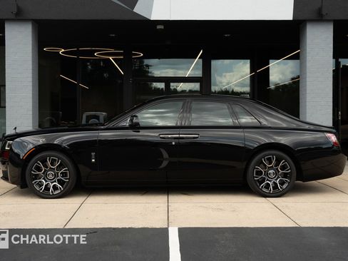 Used 2023 Rolls-Royce Ghost Black Badge w/ Black Badge Ghost Package image 7