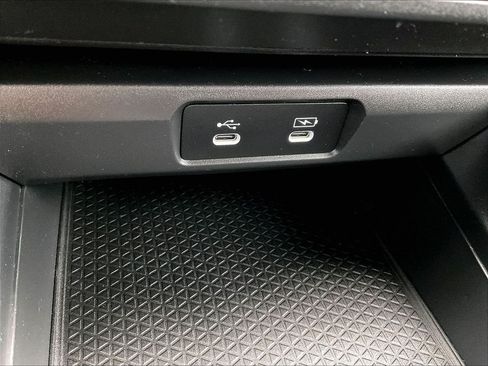Certified 2024 Honda Accord EX image 27