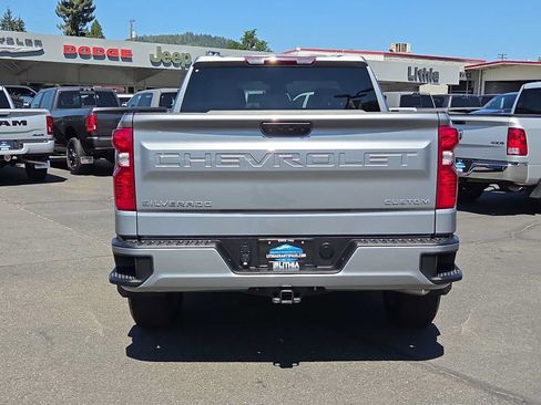 Used 2023 Chevrolet Silverado 1500 Custom AWD/4WD image 13