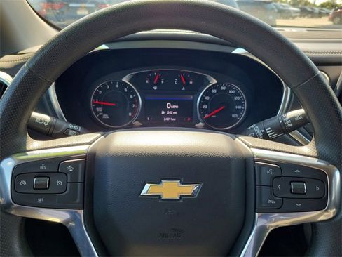 Certified 2023 Chevrolet Blazer LT w/ Convenience Package image 19