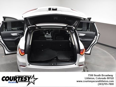 Certified 2025 Acura MDX SH-AWD w/ Technology Package image 47