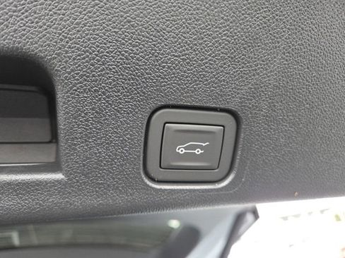 New 2026 Buick Enclave Preferred w/ Power Package image 18