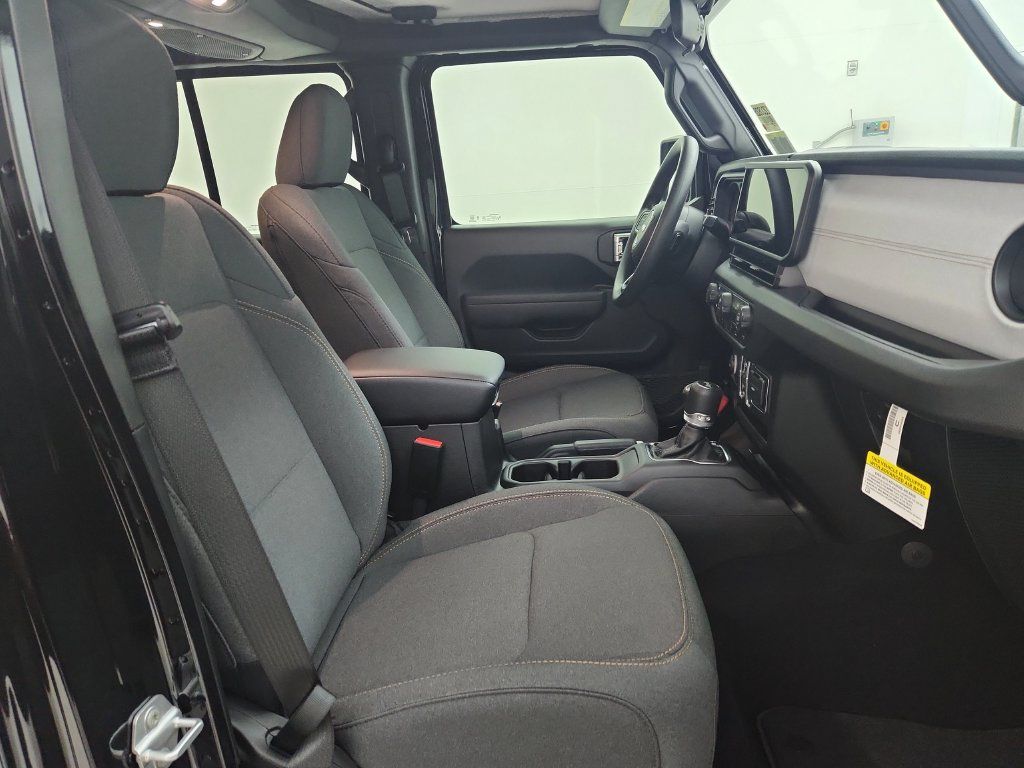 New 2026 Jeep Wrangler Unlimited Sport AWD/4WD image 32