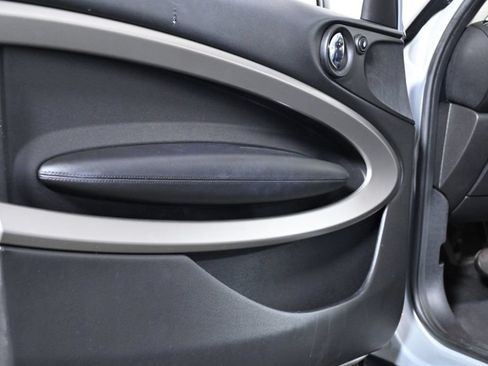 Used 2014 MINI Cooper Paceman FWD image 25