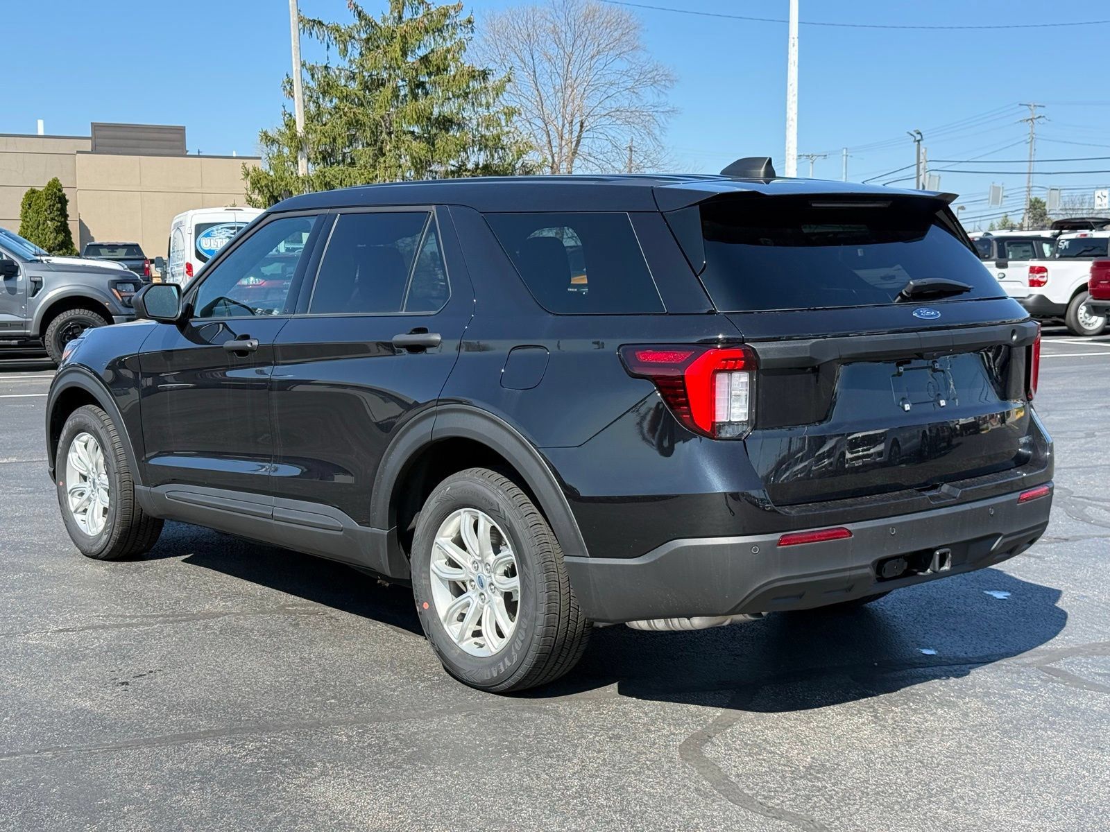New 2025 Ford Explorer 4WD Police Interceptor w/ Police Upgrade Package image 5