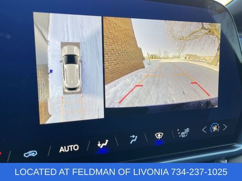 Used 2024 Chevrolet Equinox EV LT image 15