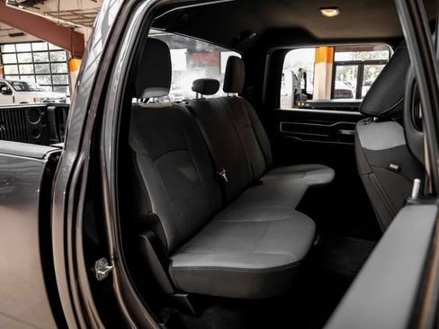 Used 2022 RAM 2500 Big Horn AWD/4WD image 39