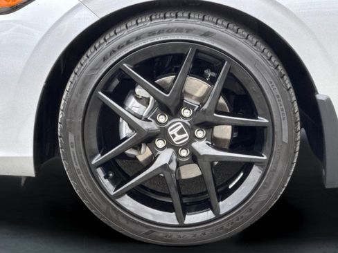 Used 2023 Honda Civic Sport image 24