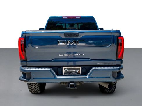 Used 2025 GMC Sierra 2500 Denali Ultimate AWD/4WD image 8